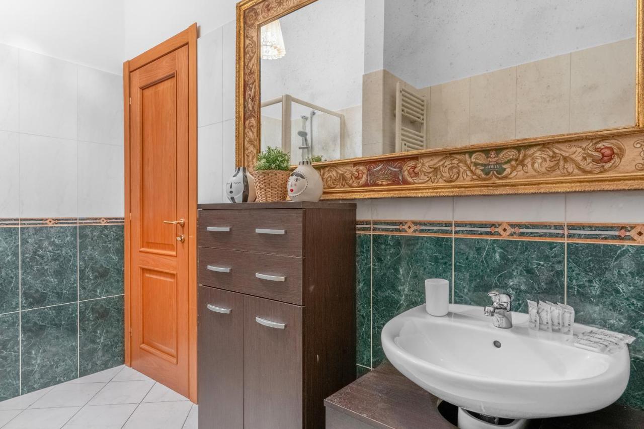Ca36 - Luxurious Central Apartment - Romantic Milano Dış mekan fotoğraf